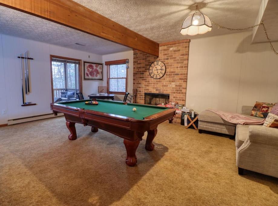 4-Bedroom+Loft-Sauna-Pool Table-Bar-2 Fireplaces Basye Extérieur photo